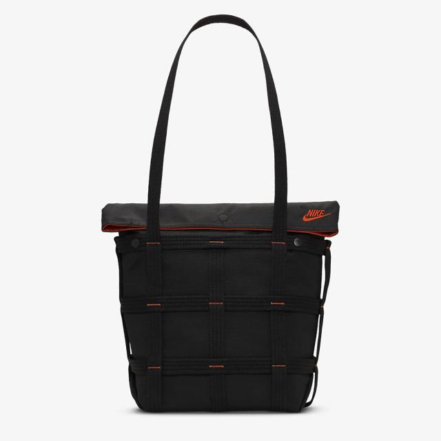 ナイキ 日本正規品 2025SP ユニセックス NSW カーゴトート ブラック/ブラック/オレンジ HF5303-010