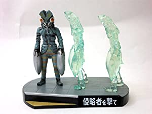 限定SALE，低価 ウルトラ怪獣名鑑 侵略者を撃て バルタン星人(中古品)