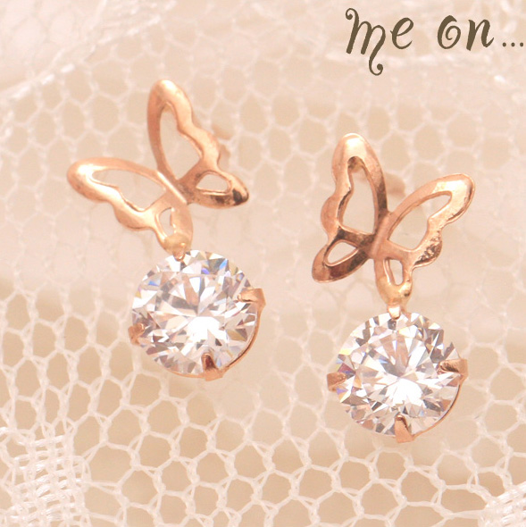 me on... K10ピンクゴールド10金 バタフライモチーフ大きめキュービックジルコニア ピアス メール便 送料無料 プレゼント 秋冬 大人気の通販は 5,174円