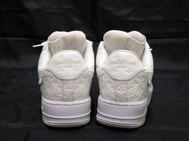 【未使用 S品】 ルイヴィトン ナイキ エアフォース1 1A9V86 メンズ スニーカー サイズ7 1/2 26.0cm