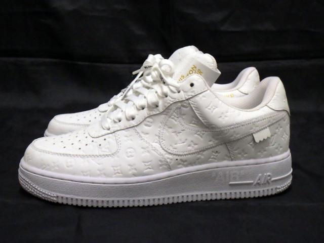 【未使用 S品】 ルイヴィトン ナイキ エアフォース1 1A9V86 メンズ スニーカー サイズ7 1/2 26.0cm