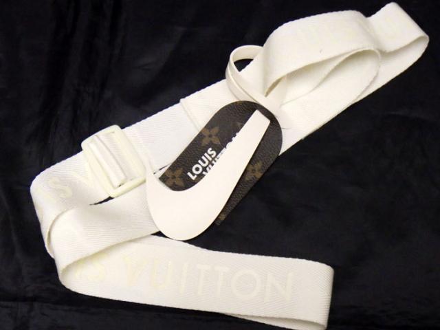 【未使用 S品】 ルイヴィトン ナイキ エアフォース1 1A9V86 メンズ スニーカー サイズ7 1/2 26.0cm