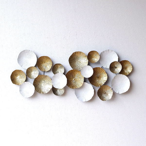 壁飾り アイアン おしゃれ 壁掛け 大きい アートパネル ゴールド ホワイト アンティーク調 玄関 モダン アイアンの壁飾り ビッグフォームの通販は