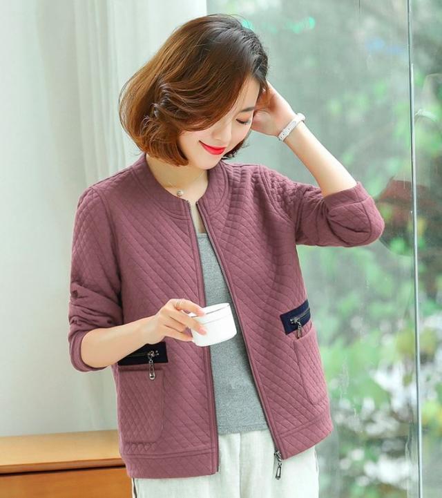 ノーカラージャケット ジャケット キルティング 薄め ショート丈 フロントジップ サイドポケット カジュアル 大人可愛い 楽チン 春秋の通販はau Pay マーケット ウッディーベース４号店