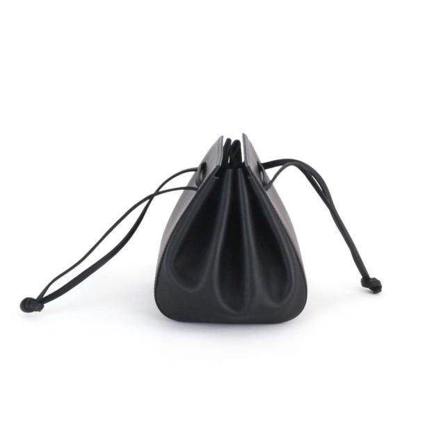 COURTNEY ORLA (コートニーオーラ) ORB s ブラック スムースレザー ORB22FCL013003BK ミニ 巾着 バッグ 黒 大きく開く 小さい シンプル 無地 鞄 ビジネス 通勤 仕事 【FES10】_2