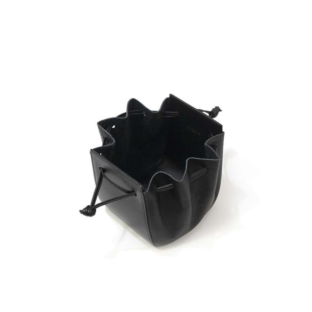 COURTNEY ORLA (コートニーオーラ) ORB s ブラック スムースレザー ORB22FCL013003BK ミニ 巾着 バッグ 黒 大きく開く 小さい シンプル 無地 鞄 ビジネス 通勤 仕事 【FES10】_4
