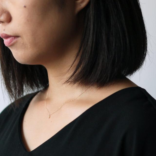 hirondelle et pepin (イロンデールエペパン) k18 hn-20ss-536 イニシャル ネックレス ゴールド ( モチーフゴールド / チェーンシルバー) アルファベット 英語 レディース ギフト プレゼント 記念日 アクセサリー ジュエリー 華奢 スキン ジュエリー 20代 30代 40代 50代_4