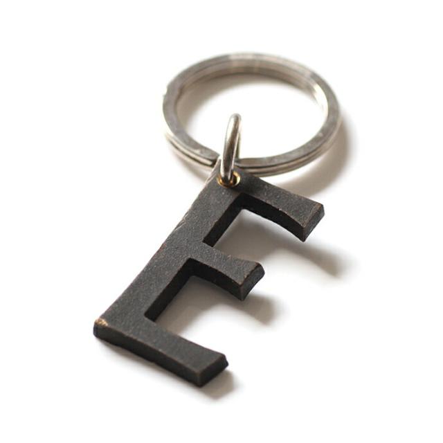 ina .seifart ミニカー　キーホルダー Ina Seifart | Natural and Pink Short Perlen Keychain – Roztayger