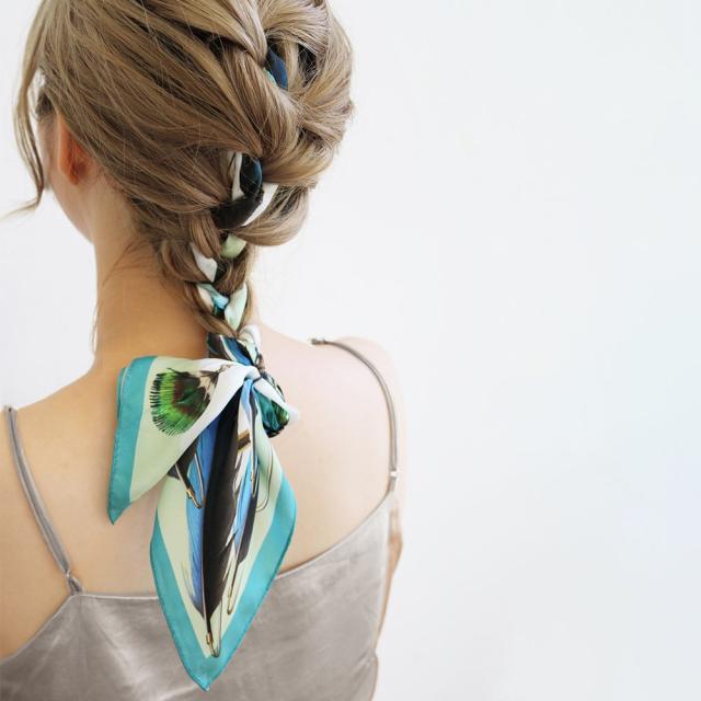 moca.arpeggio（モカ アルペジオ） /  Kawasemi&Peacock 孔雀とカワセミ スカーフ  [MS-01] レディース ギフト プレゼント 大判 スカーフ シルク 大人 上品 綺麗 記念日 贈り物 20代 30代 40代 50代 60代