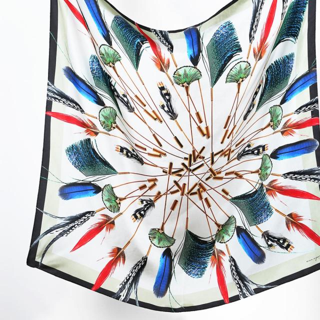 moca.arpeggio（モカ アルペジオ） /  Brooch pins 羽のピンブローチ スカーフ  [MS-02] レディース ギフト プレゼント 大判 スカーフ シルク 大人 上品 綺麗 記念日 贈り物 20代 30代 40代 50代 60代