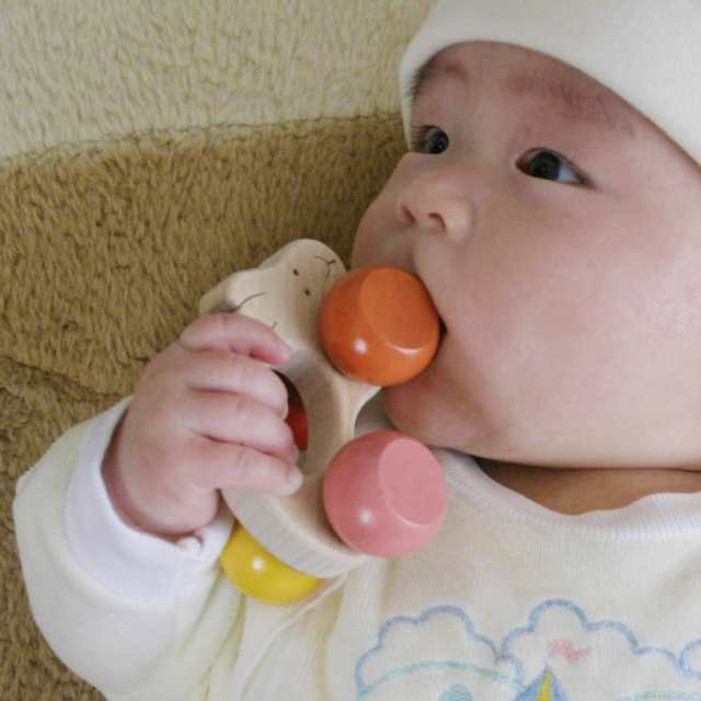 うさぎ車 赤ちゃん おもちゃ 木のおもちゃ 車 はがため 歯がため 知育玩具 出産祝い 日本製 カタカタ 男の子 女の子 おしゃれ 3ヶ月 4の通販はau Pay マーケット 木のおもちゃ製作所 銀河工房