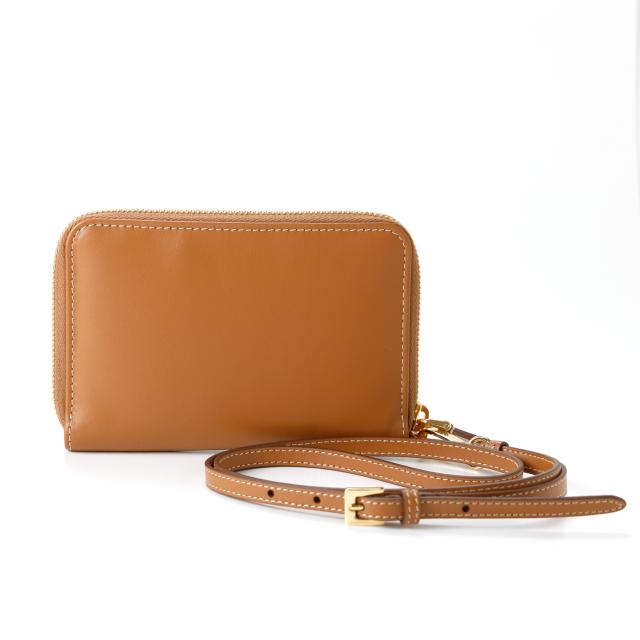 MIUMIU ミュウミュウ 財布 5ML055 パスポートホルダ ネックウォレット