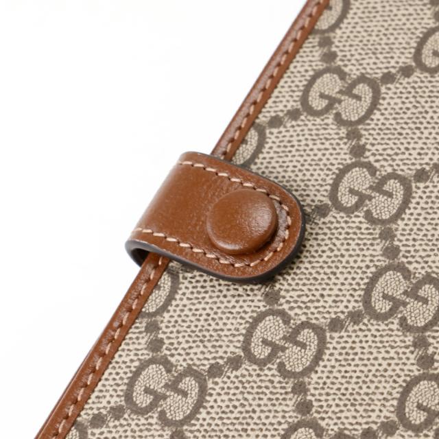 送料無料】 GUCCI グッチ ロゴ GG パスポート カードケース
