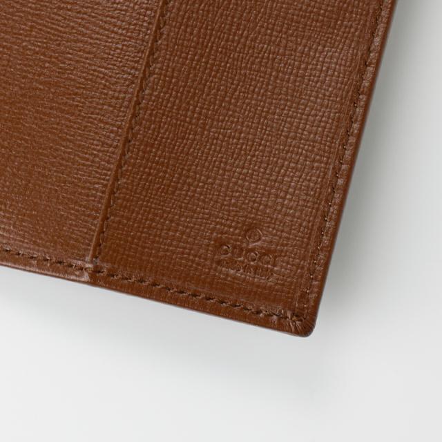 送料無料】 GUCCI グッチ ロゴ GG パスポート カードケース 724562