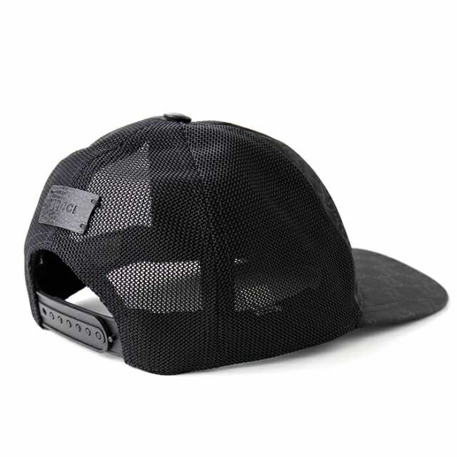 グッチ GUCCI グッチ GGキャンバス 黒 シェリーライン ベース