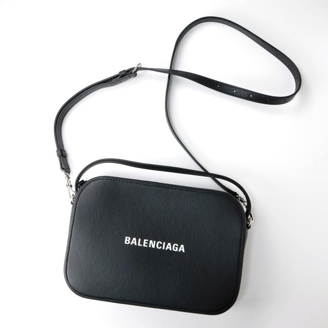 BALENCIAGA バレンシアガ 608654 エブリデイカメラバッグ SMALL 新品 ギフト プレゼンギフト 贈り物 無料 ラッピング 包装_1