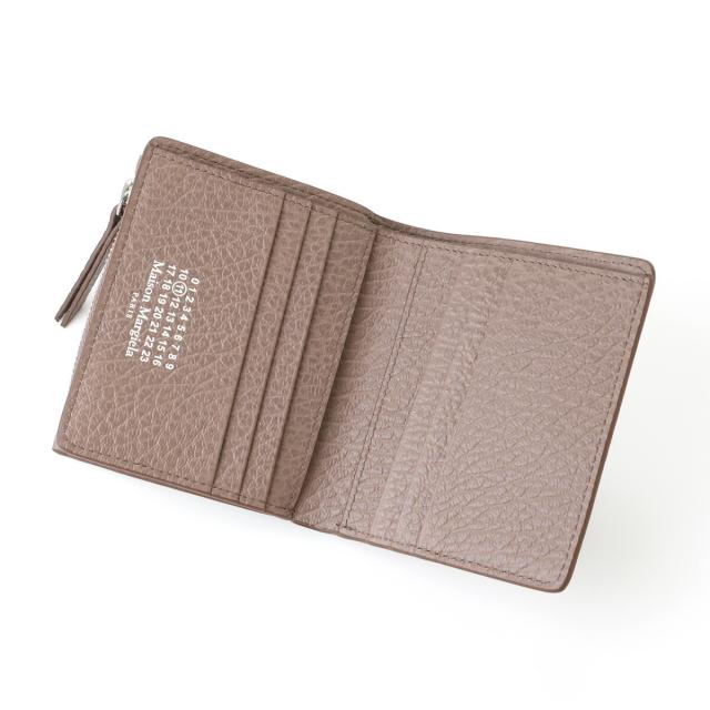 MAISON MARGIELA メゾン マルジェラ 財布 11 二つ折り財布 SA1UI0023 P4455 ギフト 新品 ギフト プレゼント プレゼント ギフト 贈り物 無料 ラッピング 包装
