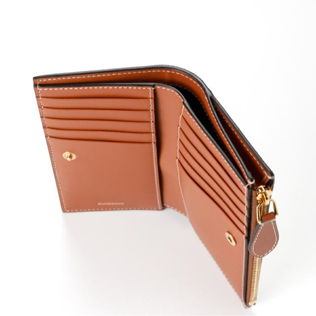 BURBERRY バーバリー  8079203 2つ折り長財布 バイフォールド 新品 BURBERRY バーバリー 8079203 2つ折り長財布 バイフォールド 新品