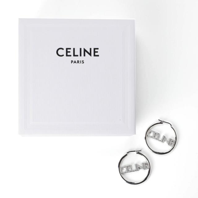 セリーヌピアス新品