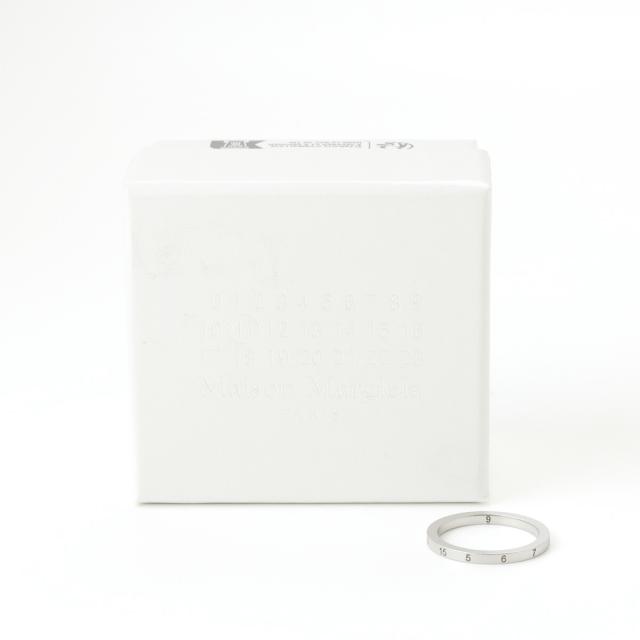 MAISON MARGIELA メゾン マルジェラ 指輪 11 リング SI8UQ0002 SV0129 指輪 新品 ギフト プレゼント プレゼント ギフト 贈り物 無料 ラッピング 包装_1
