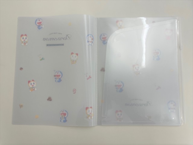 ドラえもんグッズ ファスナー付き6ポケットクリアファイル A4サイズ対応 書類入れ Doraemon 文具 ステーショナリー  もぐもぐタイムの通販はau PAY マーケット AMAZUTSUMI au PAY マーケット店 au PAY マーケット－通販サイト
