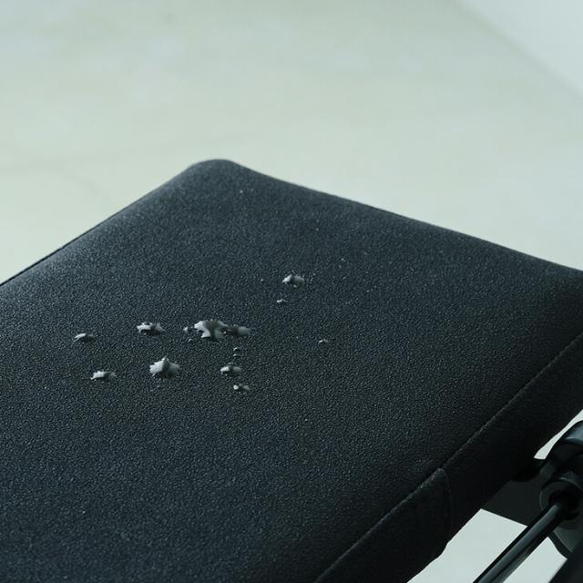 高さ無段階調節 折りたたみチェア 高さ調節 完成品 折りたたみ コンパクト チェア 椅子 いす イス ダイニングチェアー チェアー 折り畳み 折畳み シンプル 省スペース 背もたれ付 モダン カウンターチェア ブラック_2