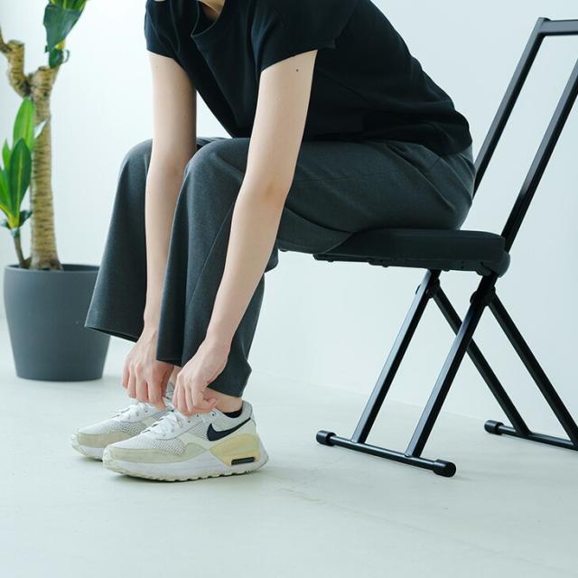 高さ無段階調節 折りたたみチェア 高さ調節 完成品 折りたたみ コンパクト チェア 椅子 いす イス ダイニングチェアー チェアー 折り畳み 折畳み シンプル 省スペース 背もたれ付 モダン カウンターチェア ブラック_12