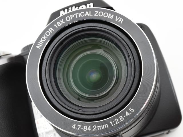 ニコン コンデジ Nikon COOLPIX P80 中古 新品SDカード付き 届いてすぐ