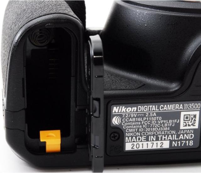 【Nikon D3500】カメラバッグ、レンズ2台付きBluetooth搭載 ❤️カメラバッグ付き❤️Bluetooth搭載❤️Nikon D3500 ❤️カメラ