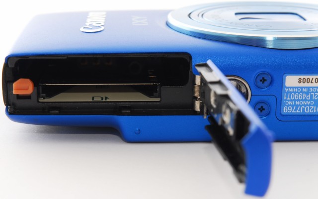 キヤノン コンデジ CANON IXY 100F ブルー 中古 Wi-Fi搭載 SDカード付き 届いてすぐに使えるの通販はau PAY マーケット  Ｉさんの camera shop au PAY マーケット店