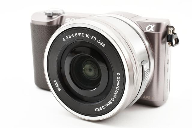 ソニー ミラーレス SONY α5100 レンズキット ブラウン 中古 新品SDカード付き 届いてすぐに使える Wi-Fi搭載の通販は