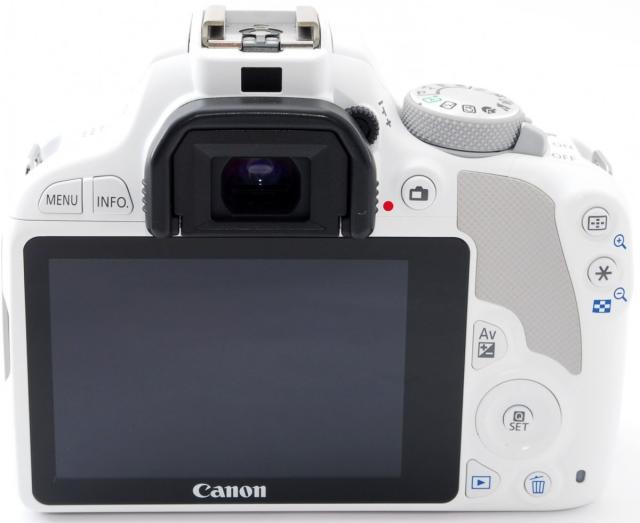 キヤノン デジタル一眼 CANON EOS Kiss X7 ホワイト レンズキット 中古  