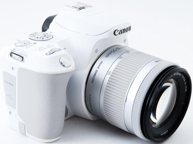 【激レア！白】Canon EOS Kiss x9＆広角&接写レンズ付き Amazon.co.jp: Canon EOS Kiss X9 Digital SLR , whites