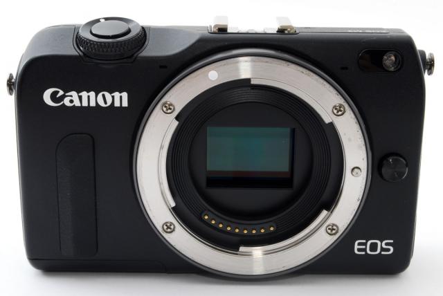 ほぼ未使用品✨Wi-Fi搭載✨32G SDカード✨ Canon EOS M2 キヤノン ミラーレス CANON EOS M2 レンズキット ブラック 中古 Wi-Fi