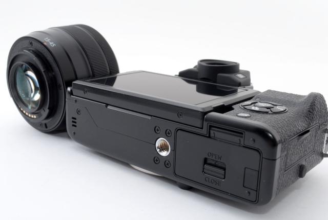 Wi-Fi&Bluetooth搭載❤️FUJIFILM X-T100❤️超高画質❤️ 新品級