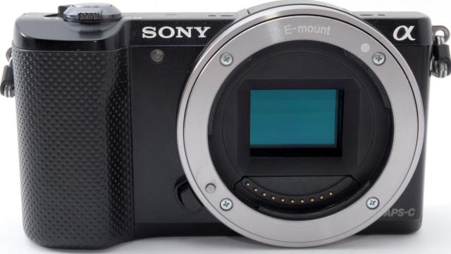 Sony α5000 ミラーレス一眼レフセット レンズ2本付 Amazon | SONY ミラーレス一眼 α5000 パワーズームレンズキット