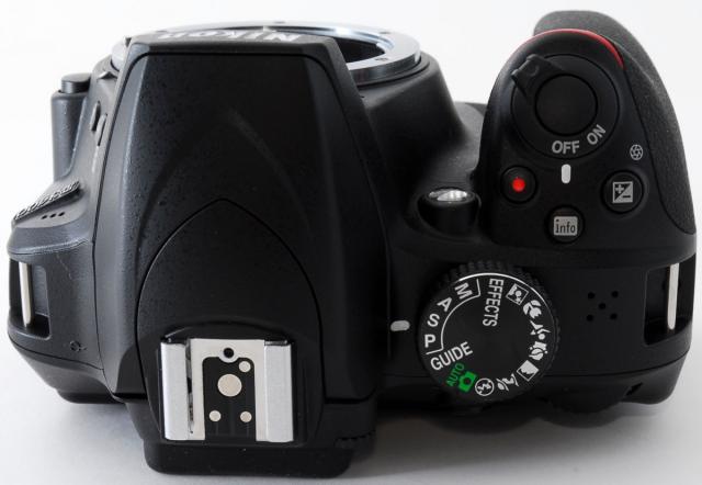 Nikon D3400 おまけレンズ、SDカード付き ニコン デジタル一眼