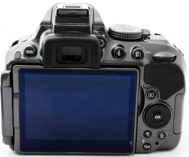 Wi-Fi対応♪ Nikon D5300 望遠ダブルレンズキット 希少 グレー 希少色