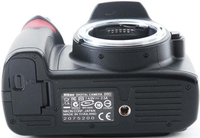 ニコン デジタル一眼 Nikon D60 レンズキット 中古 スマホに送れる Wi  
