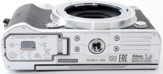 Nikon 1 J5 ダブルレンズキット すぐ撮影可能 Nikon 1 J5 ダブルズーム