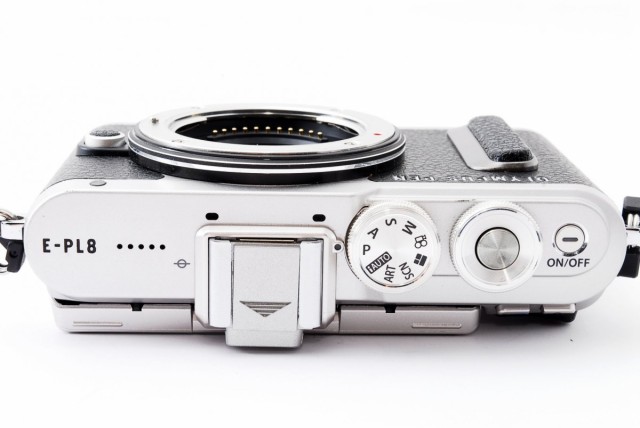 オリンパス ミラーレス OLYMPUS PEN E-PL8 レンズキット ブラック 中古