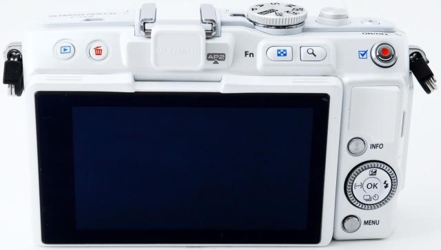 OLYMPUS E-PL9 ミラーレス一眼 2本レンズ付き 充電器無し（新品