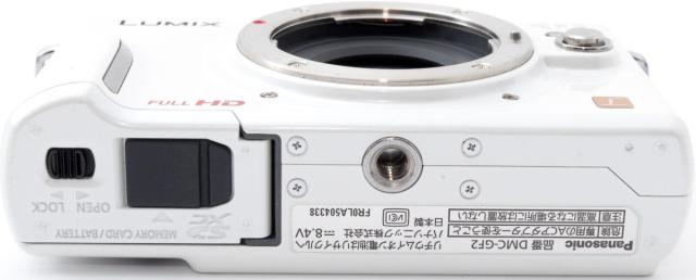 パナソニック ミラーレス Panasonic LUMIX DMC GF2 ホワイト パナソニック ミラーレス Panasonic LUMIX DMC GF2 ホワイト
