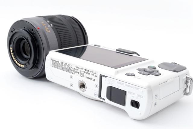 Panasonic DMC-GF2 レンズキット ホワイト