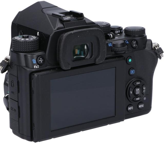 ペンタックス デジタル一眼 PENTAX KP ボディ ブラック 中古 新品SDカード付き Wi-Fi搭載_2