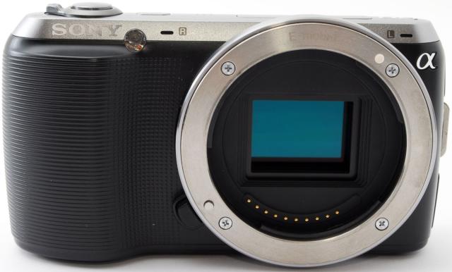 SONY ミラーレス一眼 α NEX-C3 ダブルレンズキット　デジカメ SONY α NEX-C3 ダブルレンズキット 【公式通販】