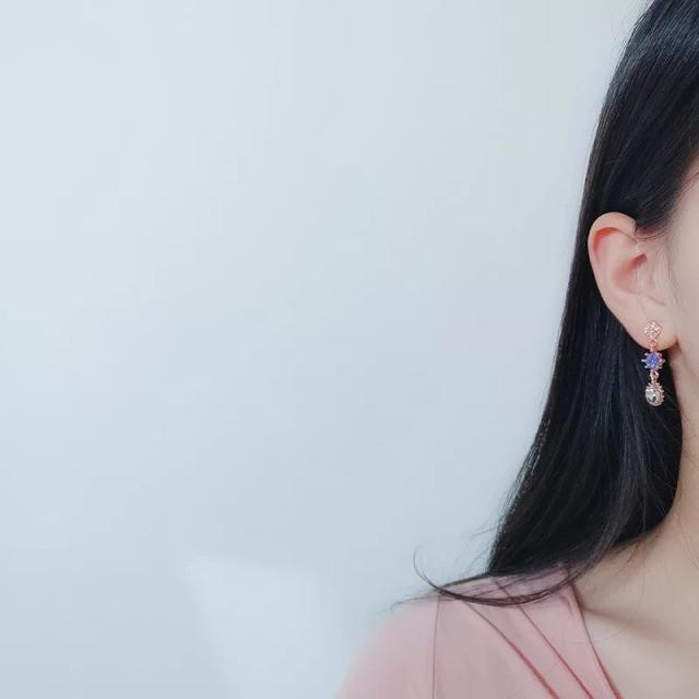 ピアス アイドルシリーズ ビジューヴァロンピアス 韓国アイドル レディース アクセサリー ポイント消化 送料無料 の通販はau Pay マーケット Seleneige