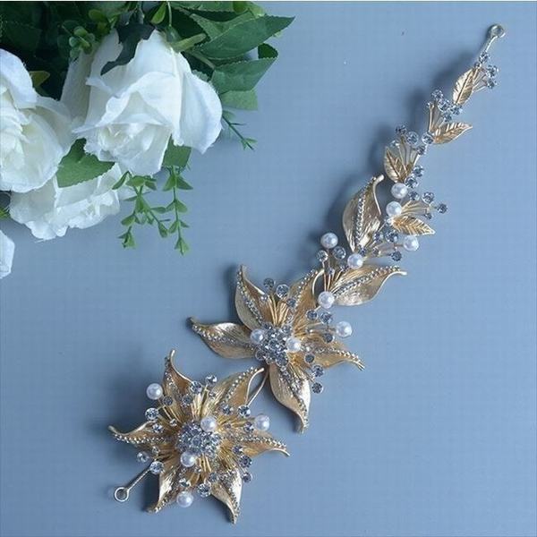 ヘッドドレス 髪飾り ヘアアクセサリー ゴールド ヘッドアクセサリー 和装 着物 ウェディング 髪留め 振袖 結婚式 フォーマル ブライダルの通販はau Pay マーケット エミル