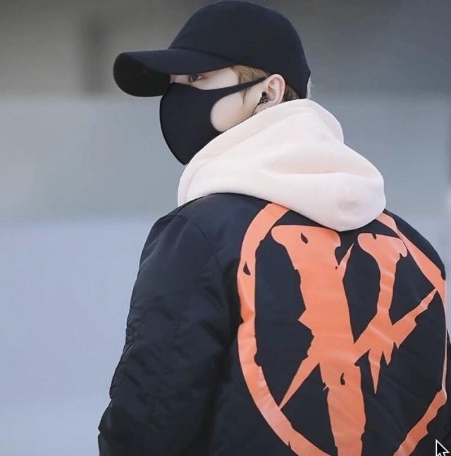 黒マスク 3枚セット マスク 韓国 超立体 ブラックマスク クロマスク ファッションマスク 立体マスク 洗えるマスク 大人用マスク おしゃれの通販はau Pay マーケット Koruha