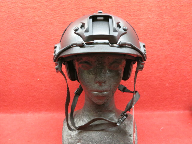 FMA Ops-Coreタイプ FAST SF カーボンファイバー製ヘルメット